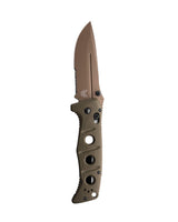 Benchmade 275SFE-04 Adamas foldekniv med delvist savtakket Flat Earth Cerakote-blad og OD Green G10-skæfte