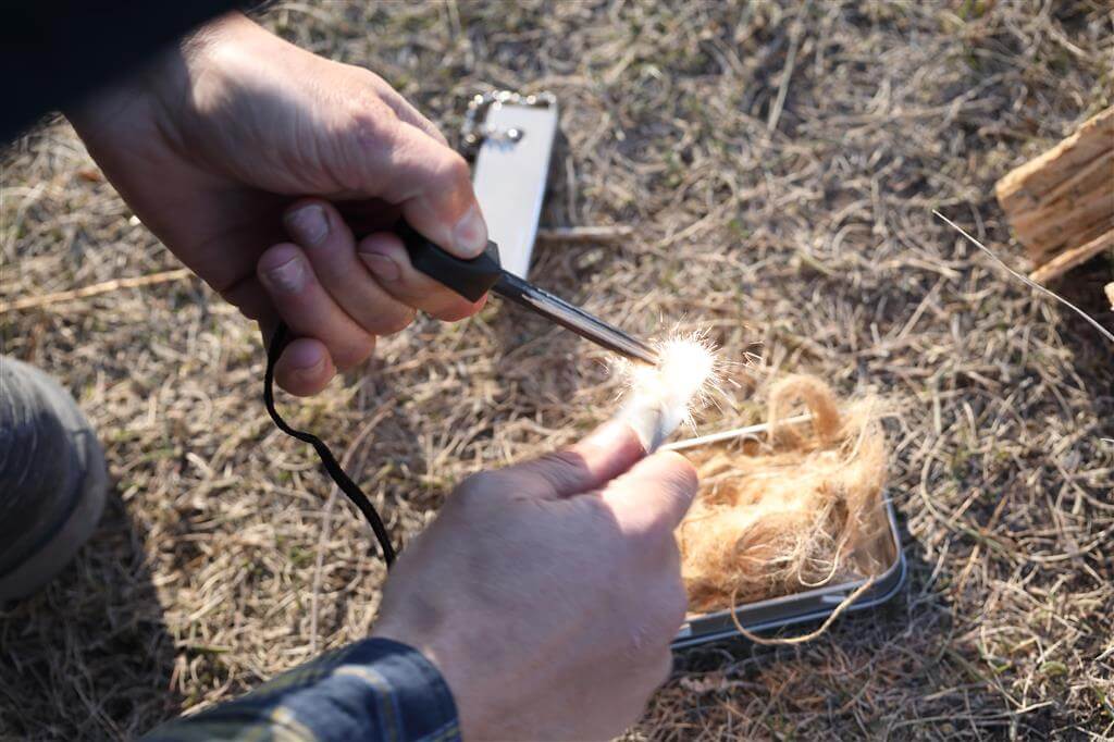 Coghlans Fire in a Box