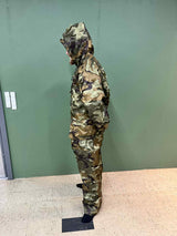 Ghillisuit, Woodland