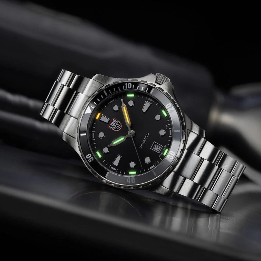 Luminox Nordic III SS, Sort
