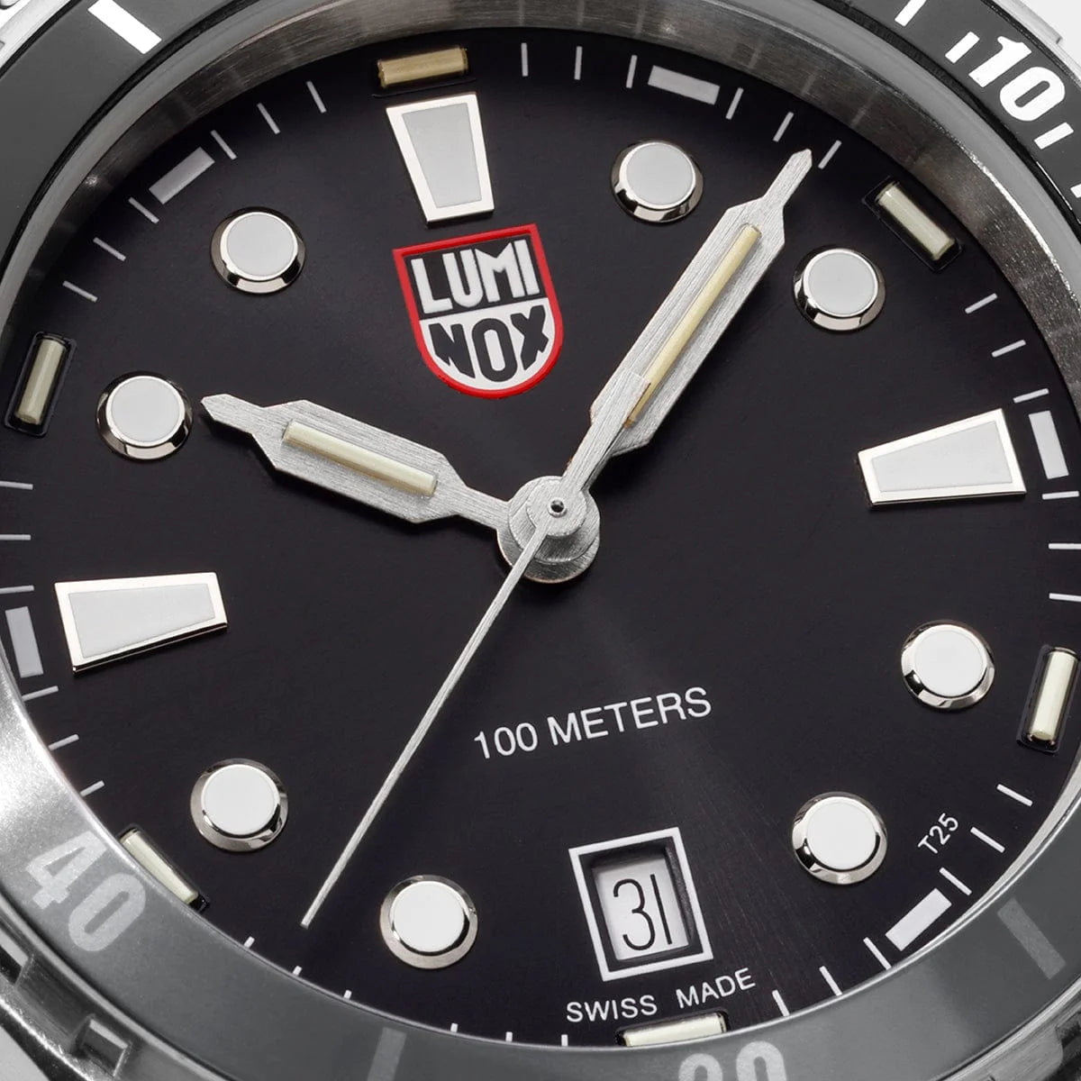 Luminox Nordic III SS, Sort