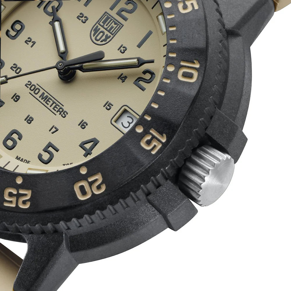 Luminox Navy Seal Beige, 43 mm