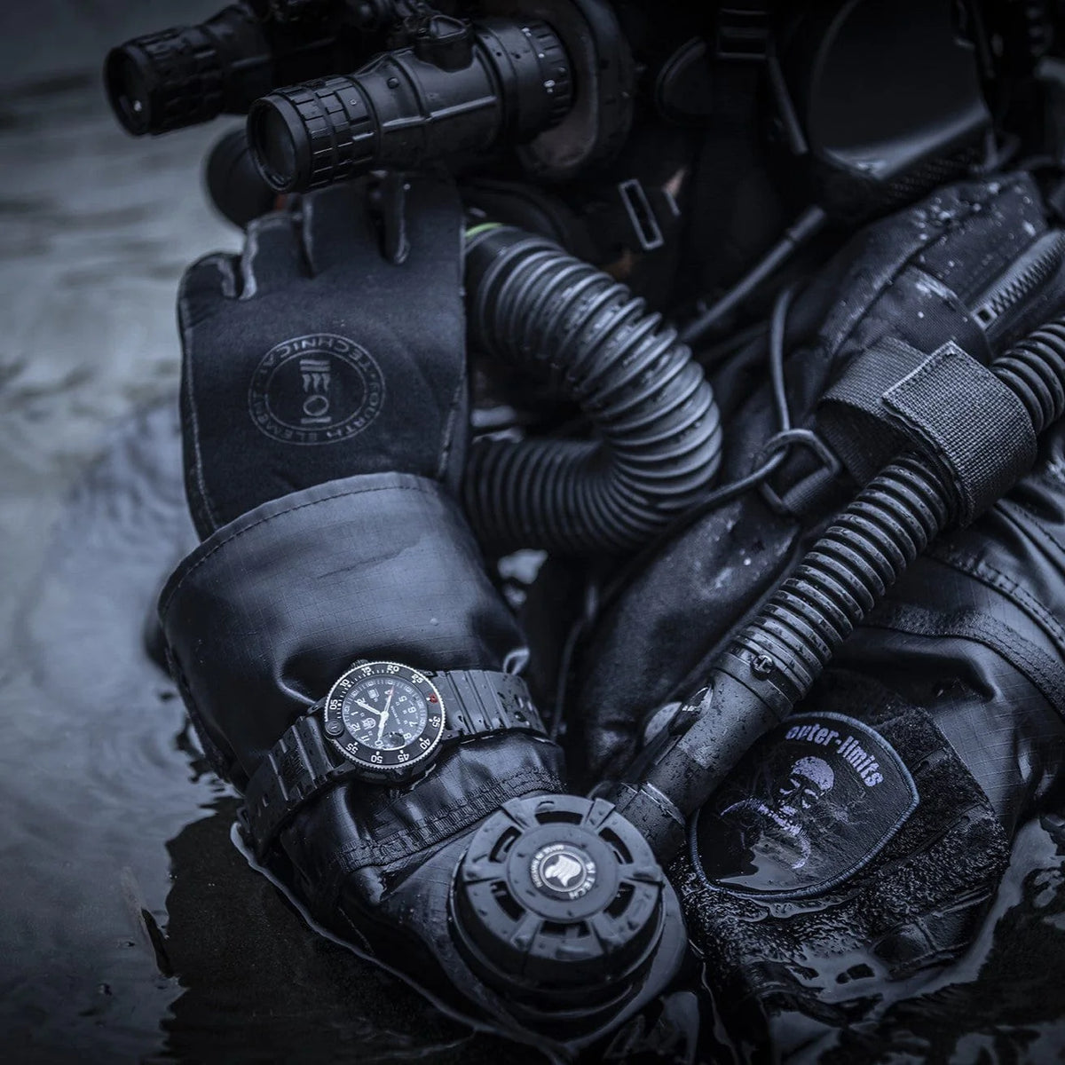 Luminox Navy Seal 3000 Heritage, 43 mm