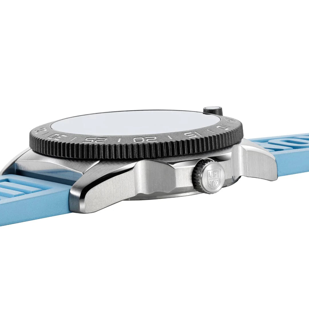 Luminox Pacific Diver, Dameur, Blå, 39 mm