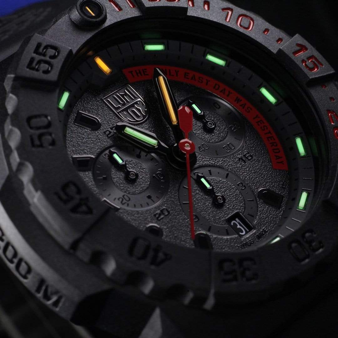 Luminox Navy Seal Sort/Rød, 45 mm