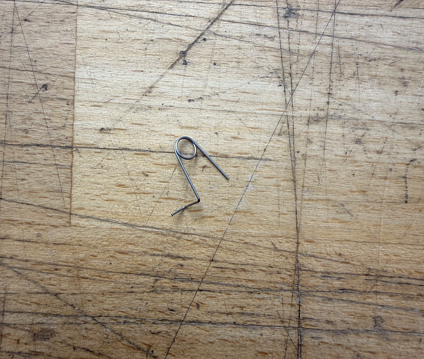 Anti Reverval Latch Fjeder