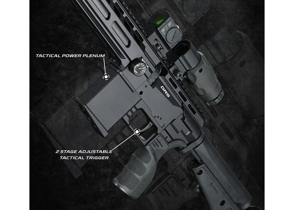FX DRS Tactical 700 PCP-luftgevær i 4,5 mm med langt løb, UG-1 greb og Arca-Swiss-skinne