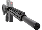 FX DRS Tactical 700 PCP-luftgevær i 4,5 mm med langt løb, UG-1 greb og Arca-Swiss-skinne