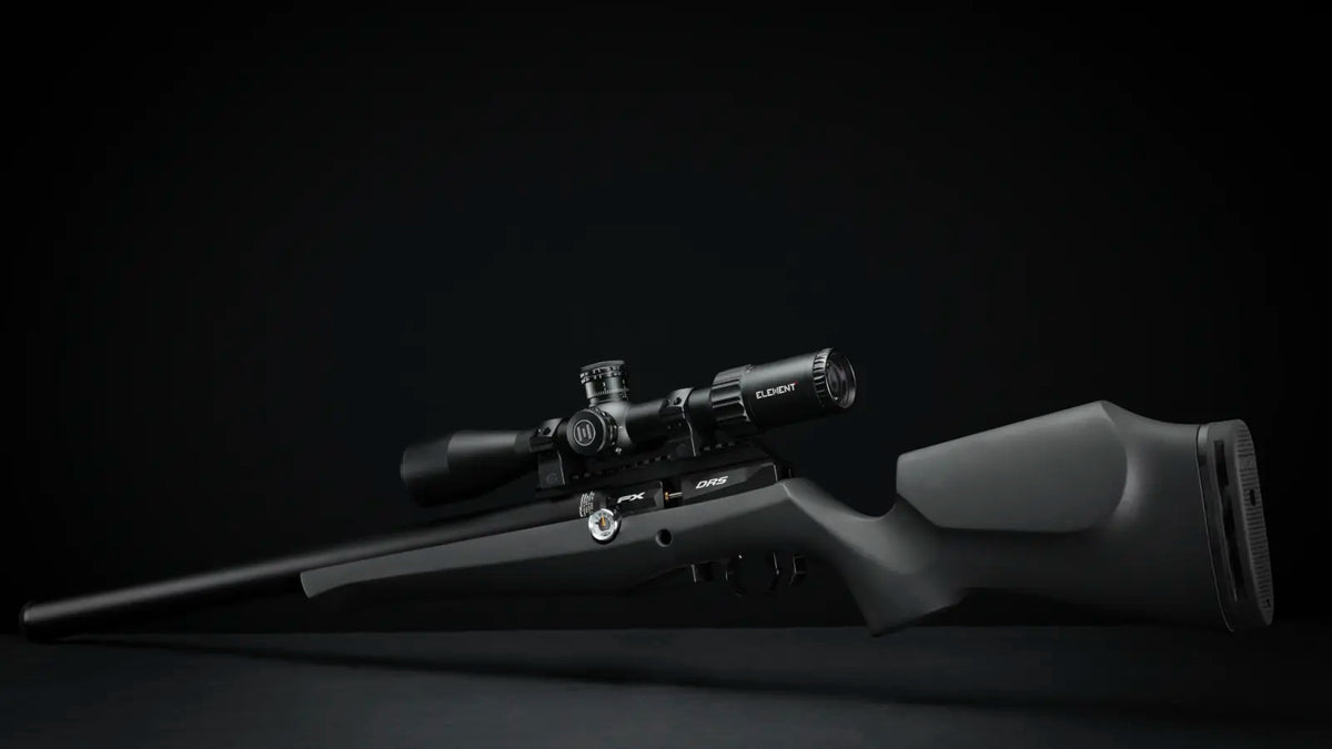FX DRS Classic Syntetisk 600 PCP-luftgevær i 4,5 mm med sort syntetisk kolbe og 600 mm løb